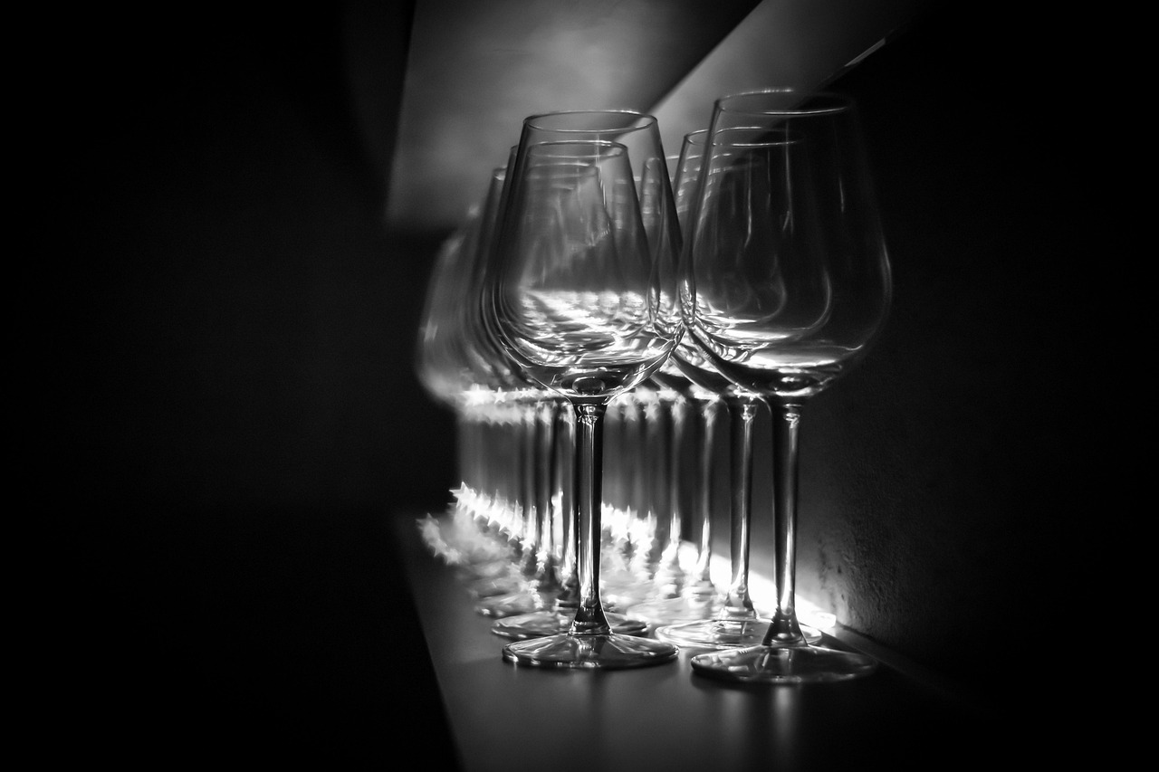 découvrez notre collection élégante de verrerie pour sublimer toutes vos boissons. verres de qualité, design moderne et durable pour toutes les occasions.
